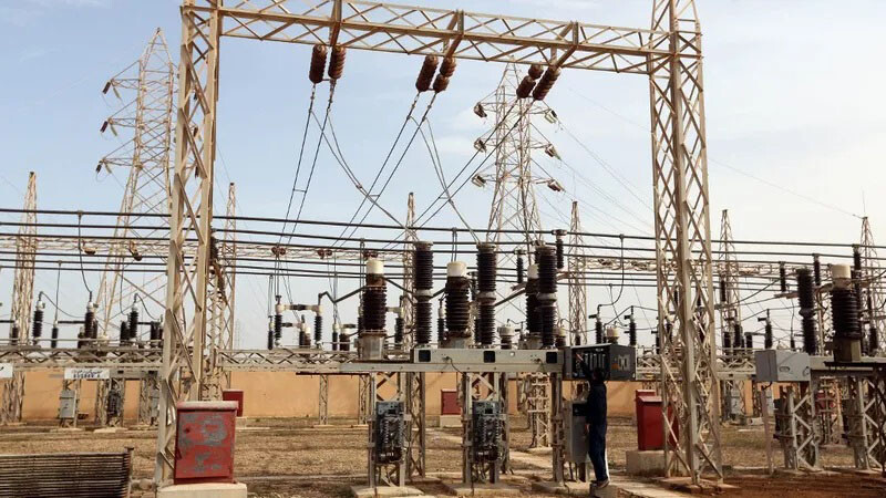 Aşırı Sıcaklara Sahne Olan Basra'da Uzun Süreli Elektrik Kesintileri Yaşanıyor