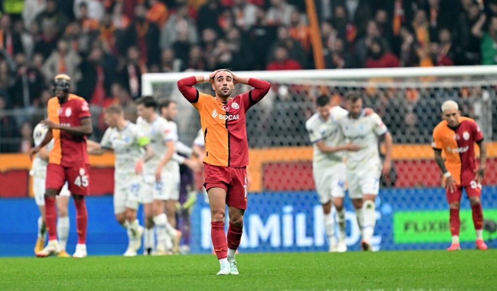 Sahasında Dinamo Kiev'e 2 puan kaybeden Galatasaray, ilk 8 yolunda yara aldı