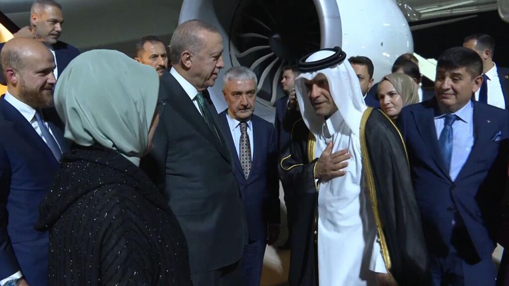 Türkiye Cumhurbaşkanı Erdoğan Katar'da