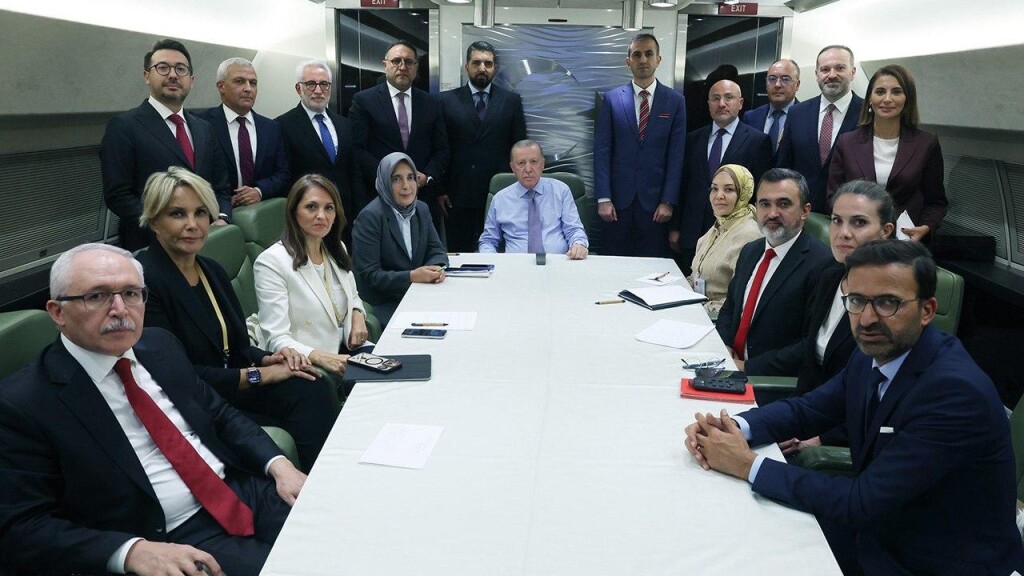 Erdoğan: İsrail soykırıma dönerse bunun bedelinin ağır olacağını biliyor