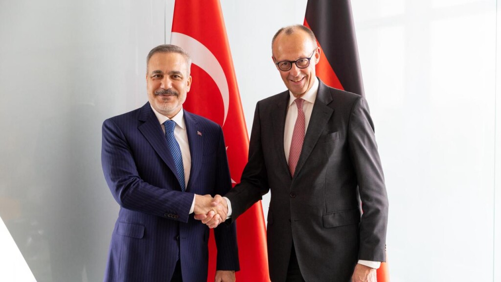 Türkiye Dışişleri Bakanı Fidan, Almanya Başbakanı Merz ile görüştü