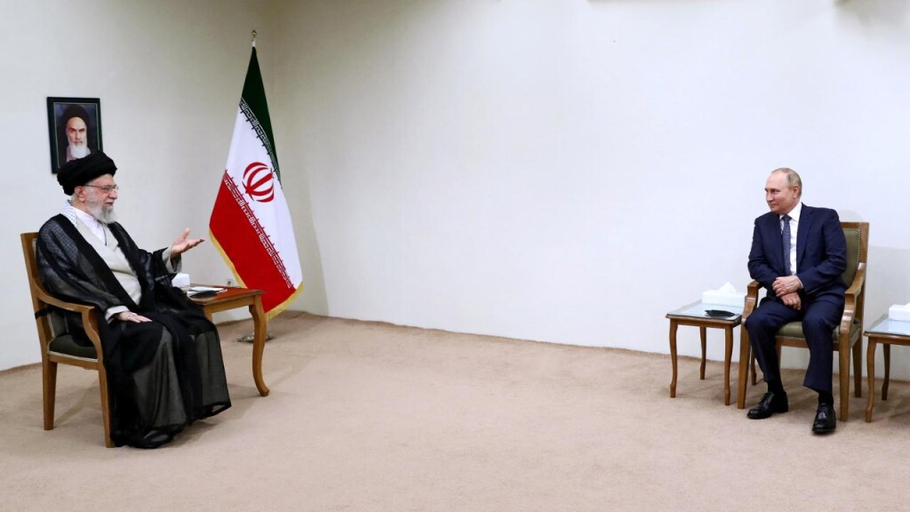 İran lideri Hamaney, Rusya Devlet Başkanı Putin'e mesaj iletti