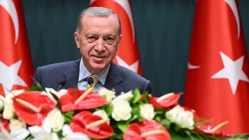 Türkiye Cumhurbaşkanı Erdoğan, Dünya Kupası'na gitmeye hak kazanan A Milli Futbol Takımı'nı tebrik etti