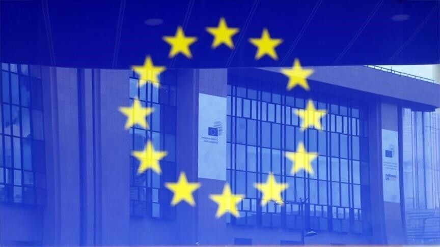 AB Komisyonu: Türkiye, bölgesel istikrara katkı sunan belirleyici bir aktördür