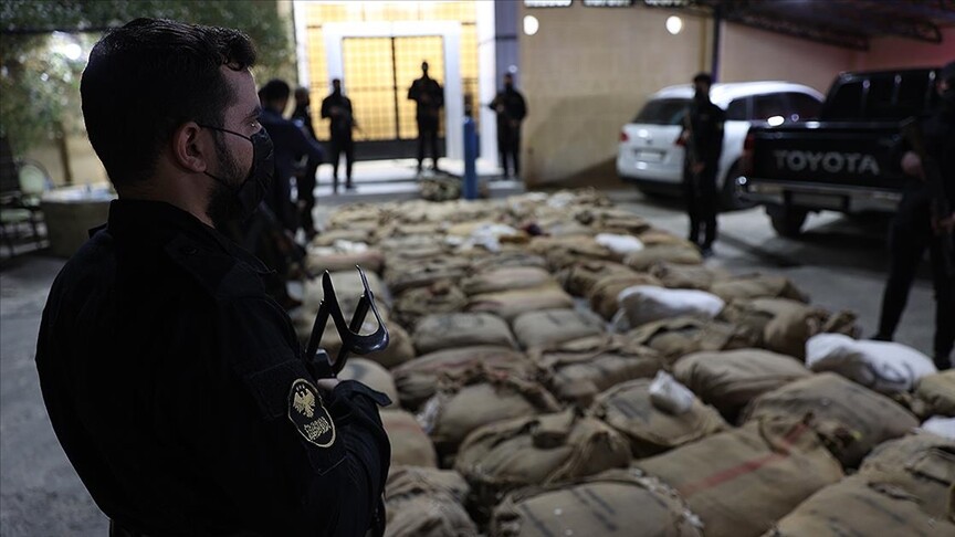 Suriye İçişleri Bakanlığı ekipleri, Şam kırsalında 12 milyon kaptagon hapı ele geçirdi