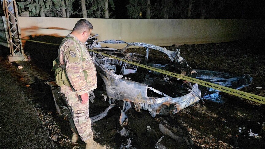 İsrail, Lübnan'ın güneyinde bir araca İHA saldırısı düzenledi