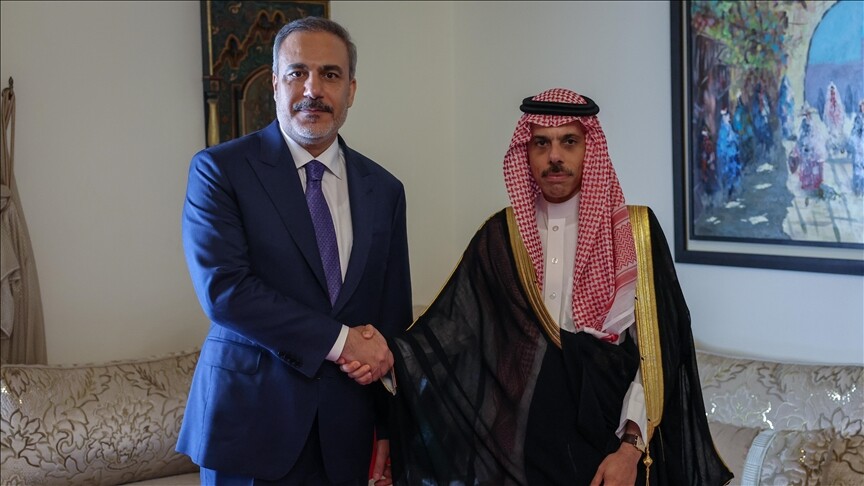 Türkiye Dışişleri Bakanı Fidan, Suudi Arabistanlı mevkidaşı bin Ferhan ile telefonda görüştü