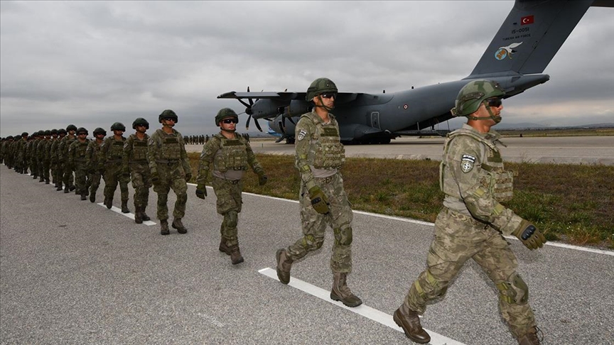 NATO'nun görevlendirdiği Türk ihtiyat taburunun Kosova'ya intikali tamamlandı