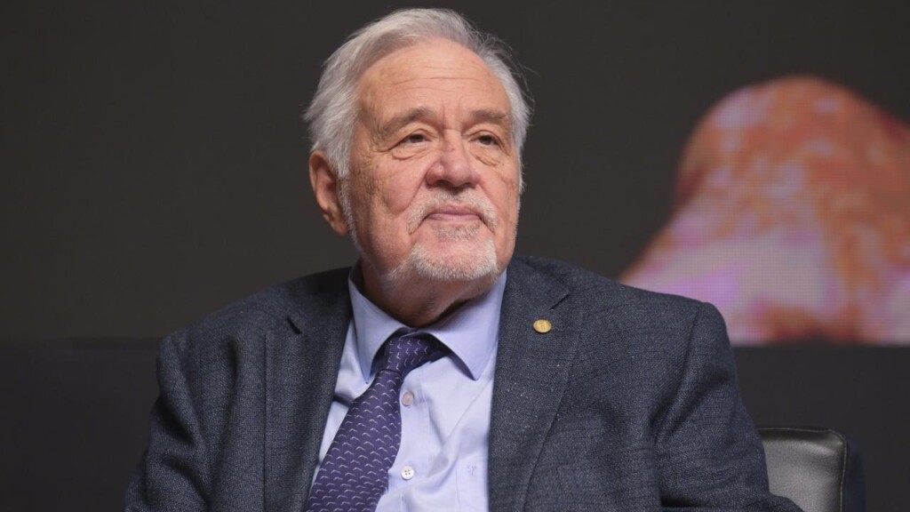 Tarihçi ve yazar Prof. Dr. İlber Ortaylı hayatını kaybetti
