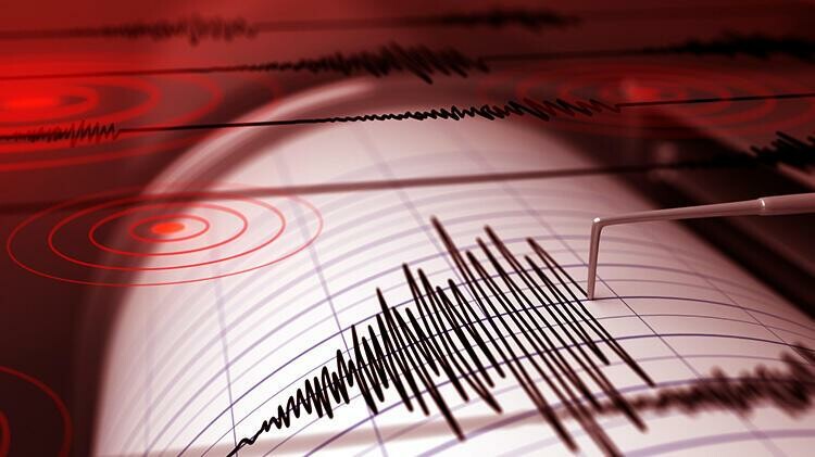 İran'da 5,1 Büyüklüğünde Deprem