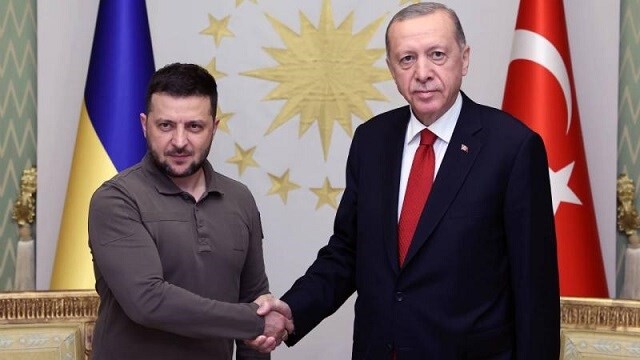 Zelenski: Putin ile görüşme Türkiye, İsviçre veya Avusturya'da olabilir
