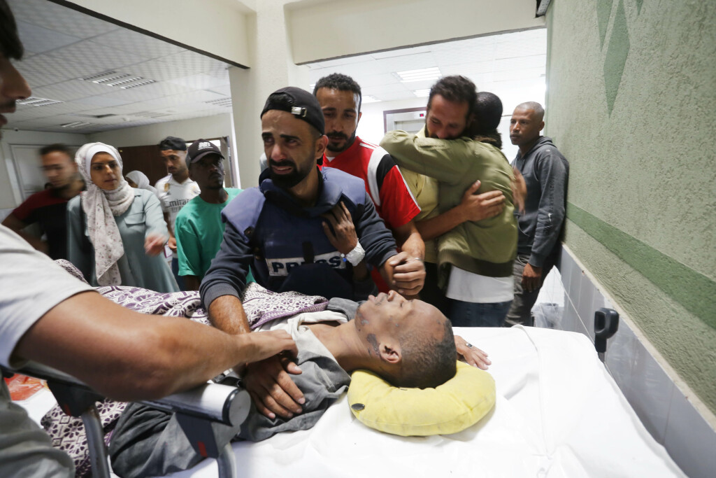 İsrail'in Gazze saldırısında Anadolu Ajansı kameramanı Muhammed el-Alul 4 çocuğunu ve 3 kardeşini kaybetti
