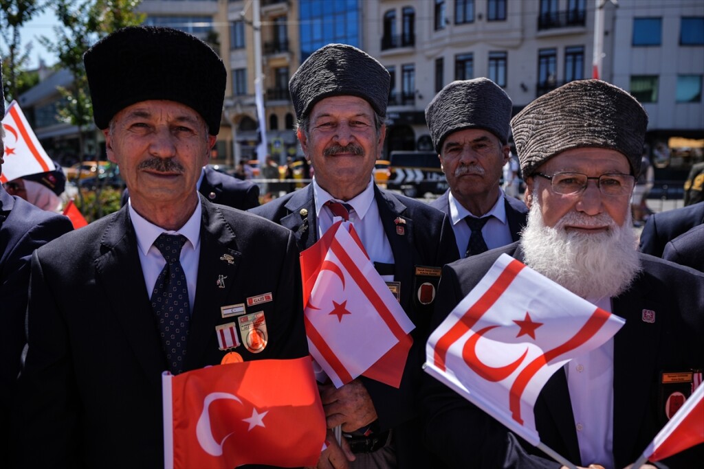 İstanbul'da, Kıbrıs Barış Harekatı'nın 51. yıl dönümü dolayısıyla tören düzenlendi