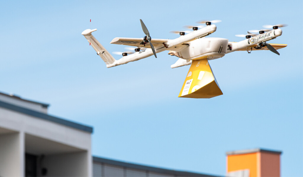 Japonya'da siparişler evlere gökten iniyor