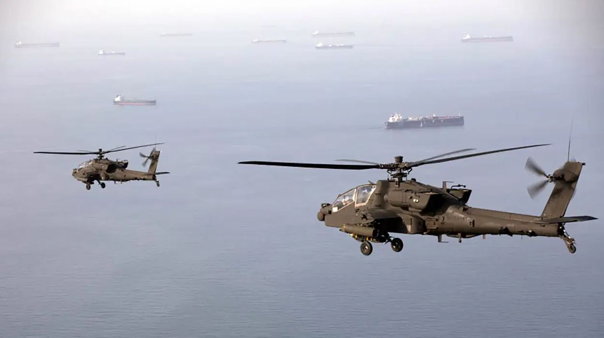 ABD’ye ait Apache helikopteri Hürmüz Boğazı yakınlarında düştü
