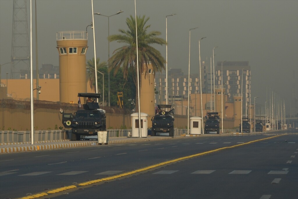 ABD, İran gerilimi nedeniyle Orta Doğu’dan bazı diplomat ve asker ailelerini çekiyor