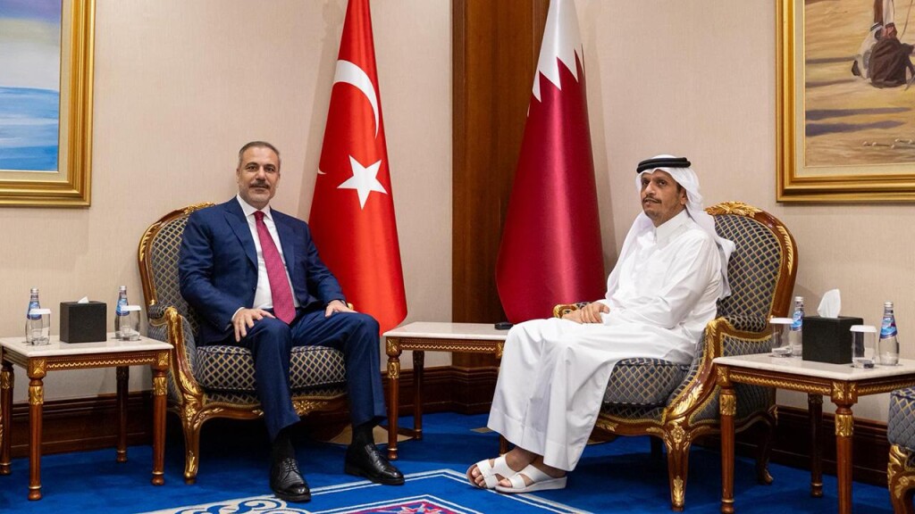 Bakan Fidan, Katar Başbakanı Al-Thani ile görüştü