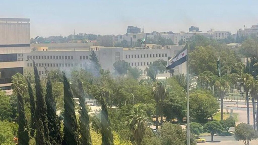 İsrail, Suriye Genelkurmay Başkanlığına hava saldırısı düzenledi