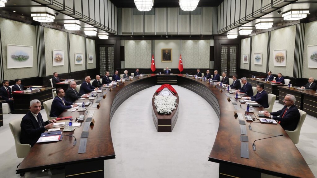 Türkiye'de kabine İsrail-İran gündemiyle toplanıyor