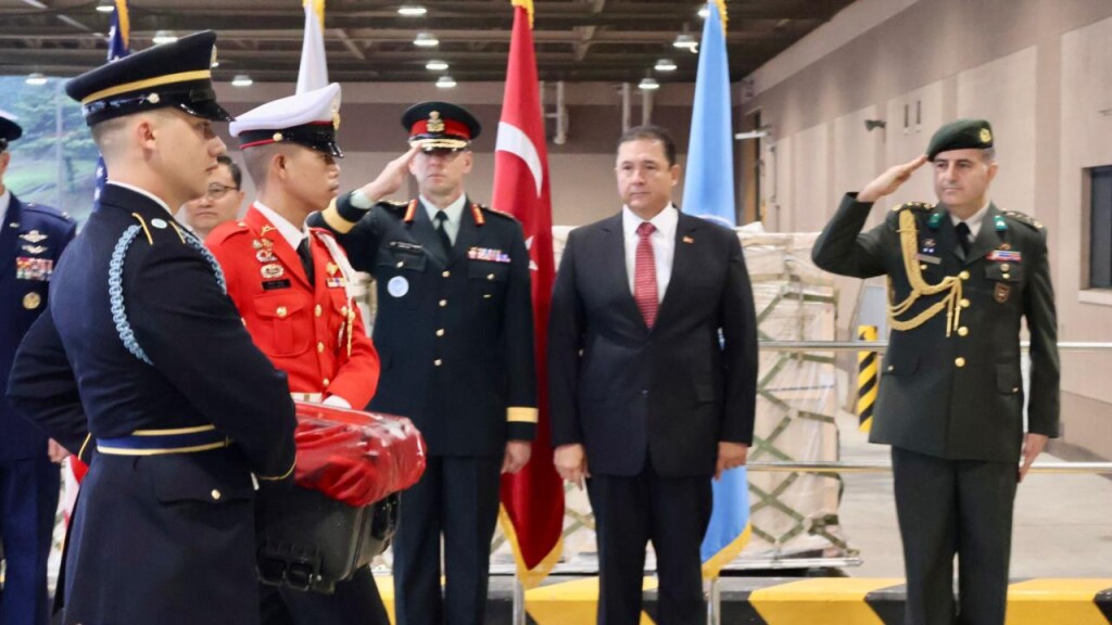 Kore Savaşı'nda şehit olan 4 Türk askerinin kalıntıları 75 yıl sonra teslim edildi
