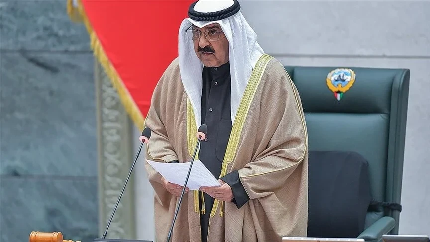 Kuveyt'te Ahmed Abdullah es-Sabah başbakanlığa getirildi