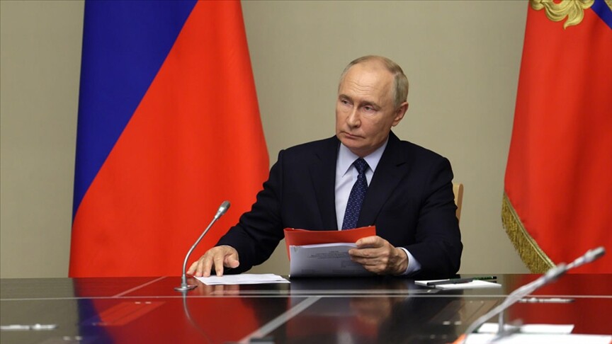 Putin, Güvenlik Konseyi'ni 