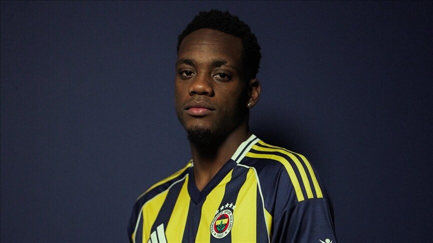 Fenerbahçe, Kolombiyalı futbolcu Jhon Duran'ı 1 yıllığına kiraladı