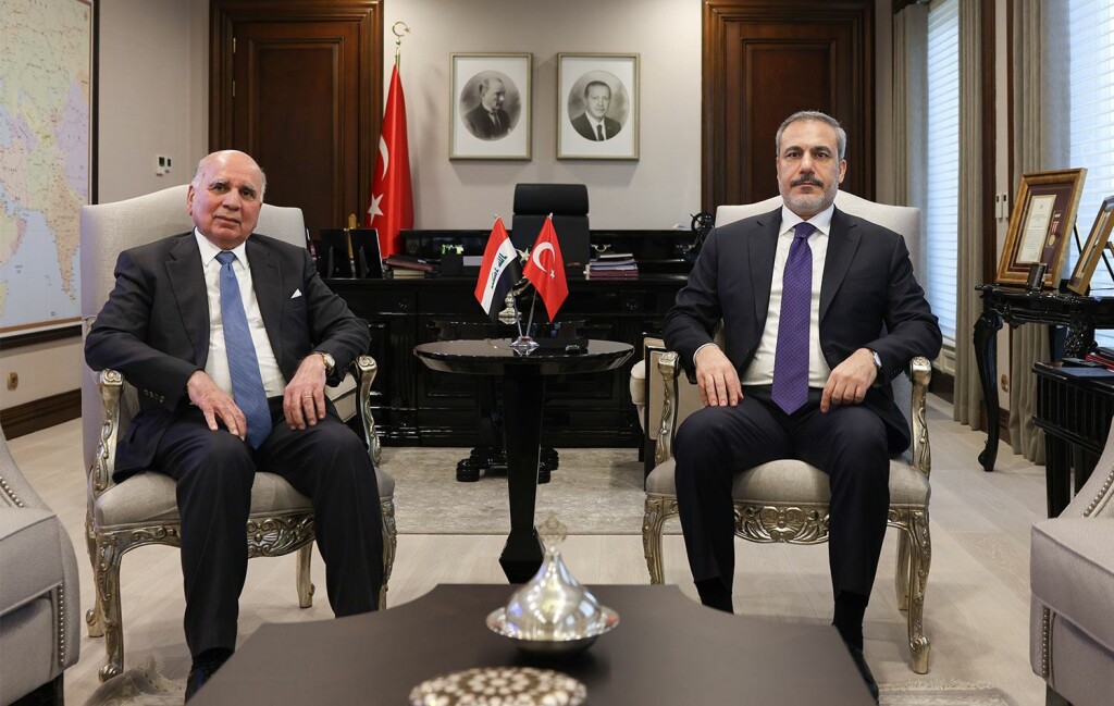 Dışişleri Bakanı Hüseyin, mevkidaşı Fidan ile telefonda görüştü