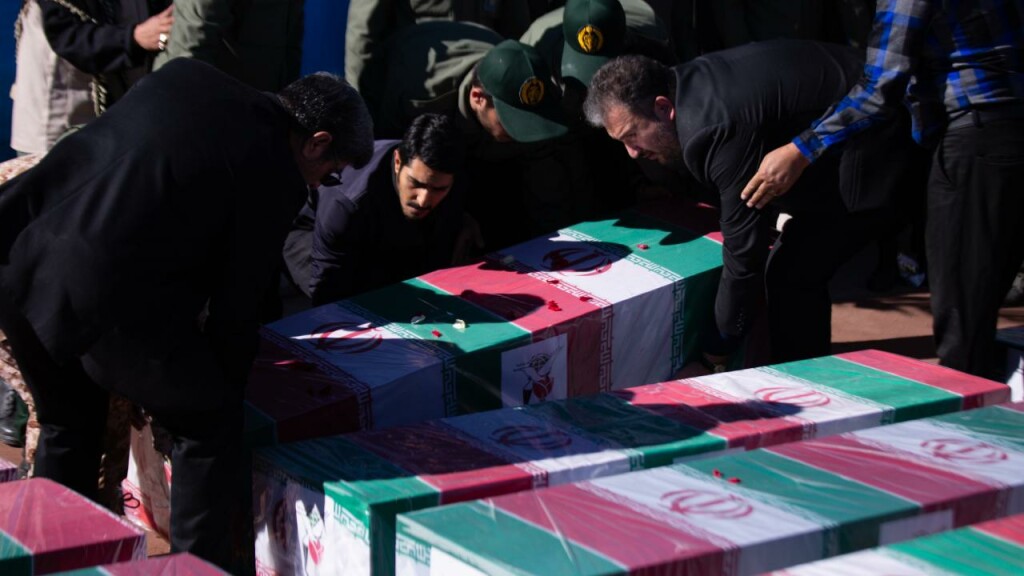 İran’ın Kirman eyaletinde 3 Ocak'taki terör saldırılarında ölenlerin sayısı 95’e yükseldi