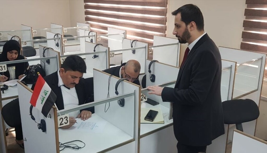 Bağdat'ta polisler Yunus Emre Enstitüsü iş birliğinde Türkçe öğreniyor