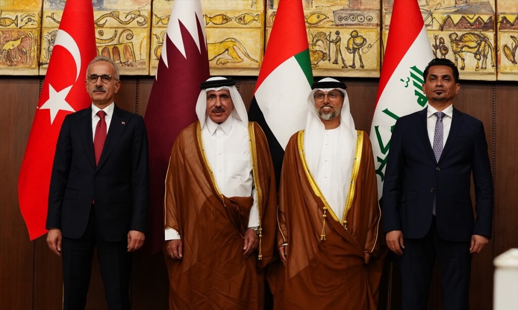 Bağdat'ta Türkiye'nin katılımıyla Kalkınma Yolu Projesi Dörtlü Bakanlar Konseyi Toplantısı