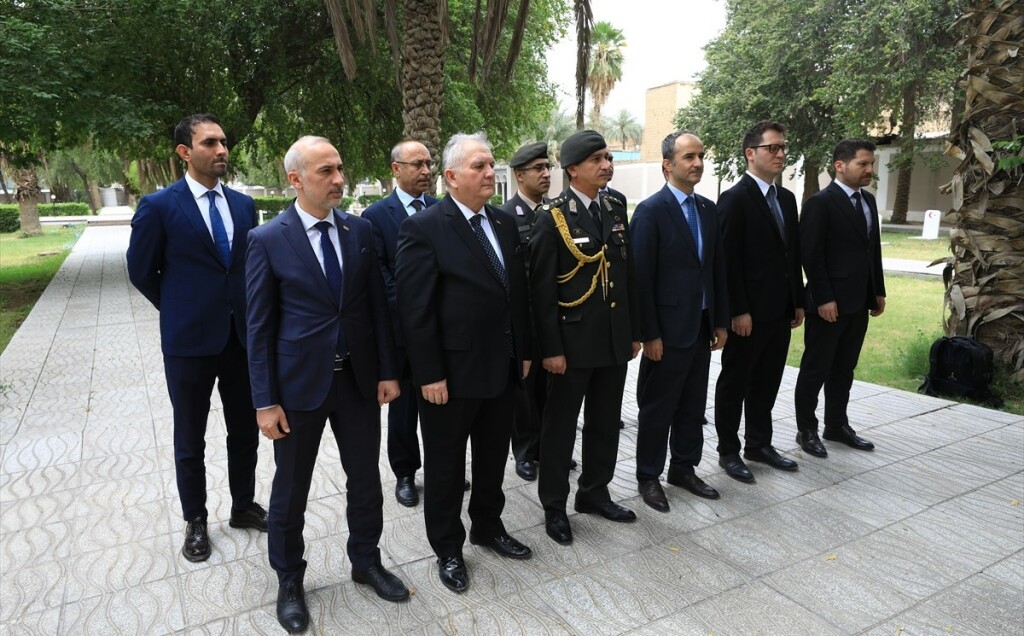 Bağdat'ta Kut'ül Amare Zaferi kutlandı