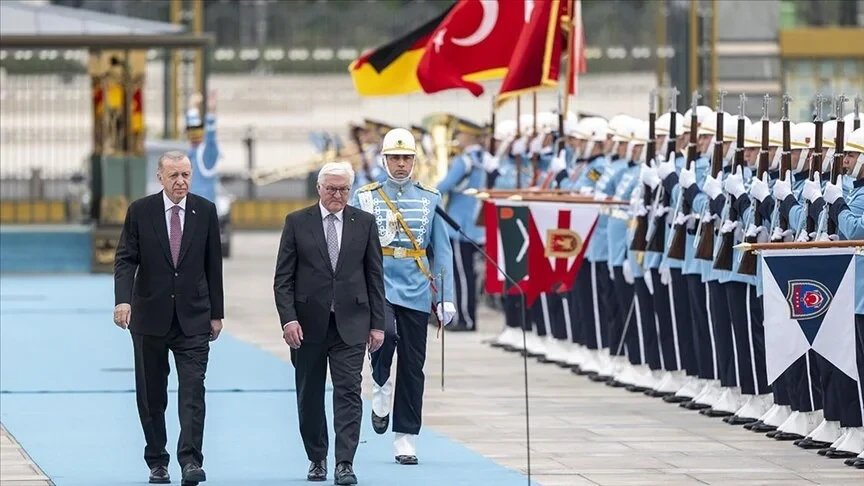 Türkiye Cumhurbaşkanı Erdoğan, Almanya Cumhurbaşkanı Steinmeier'i resmi törenle karşıladı