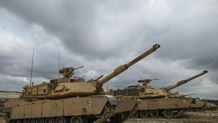 Polonya ilk Abrams tanklarını bugün teslim alıyor