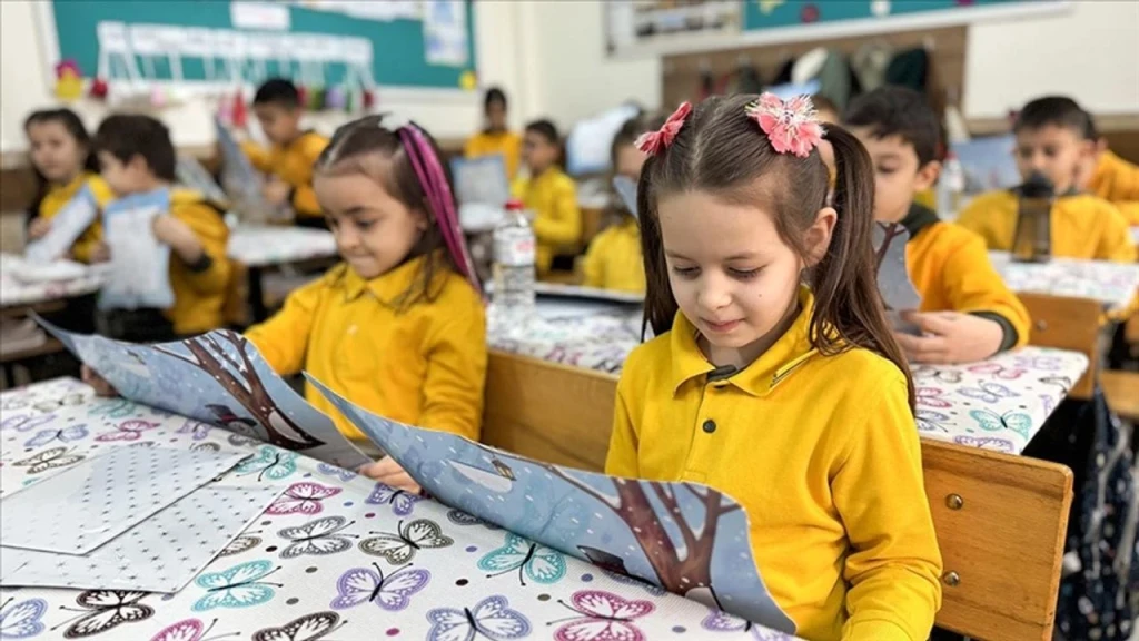 İstanbul'da okullar perşembe ve cuma günü tatil edildi