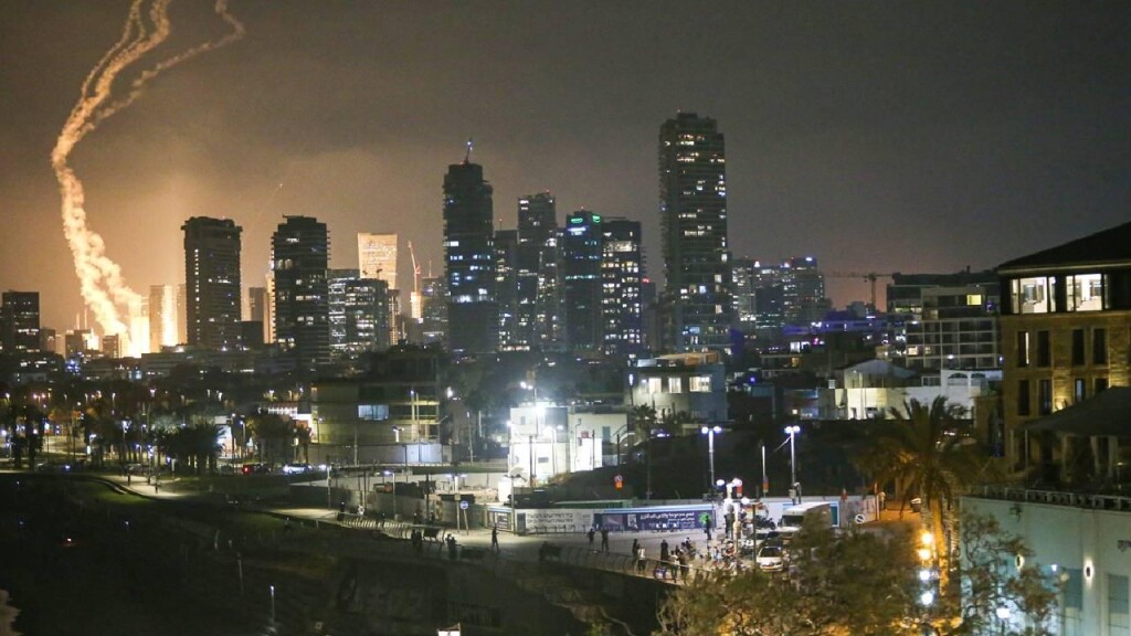 İran'dan İsrail'e yeni bir füze saldırısı: En az 63 yaralı