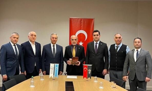 Türkmeneli TV Genel Müdürü Uzunçam ve ITC Türkiye Temsilcisi Yayçılı’dan Topçu’ya ziyaret