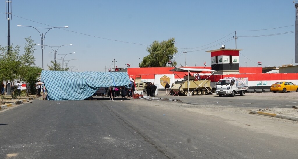 Kerkük Ortak Operasyonlar Komutanlığı karargahının KDP'ye teslim edilme hazırlıkları protesto edildi