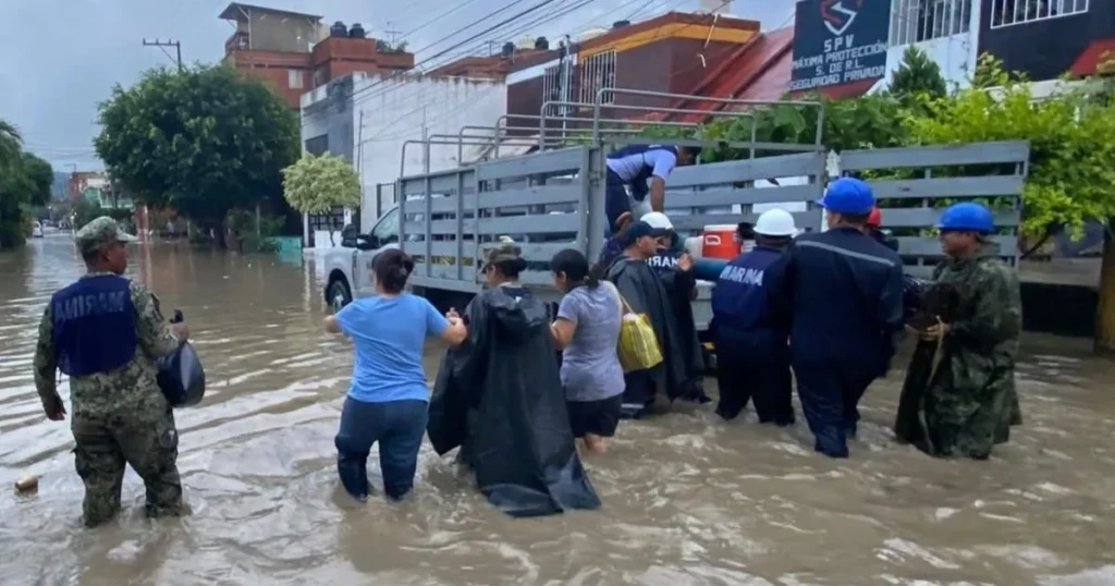 Meksika'da şiddetli yağışlar nedeniyle hayatını kaybedenlerin sayısı 72'ye yükseldi