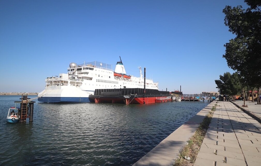 Dünyanın en büyük yüzen kütüphanesi 