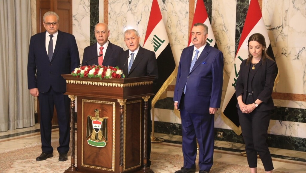 Irak, 6 bin parça tarihi eseri İngiltere'den 100 yıl sonra geri aldı