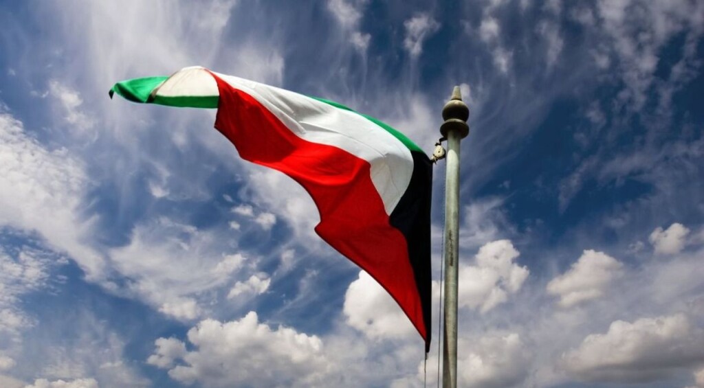 Kuveyt: Sudan'a insani ve tıbbi yardım uçuşları başladı
