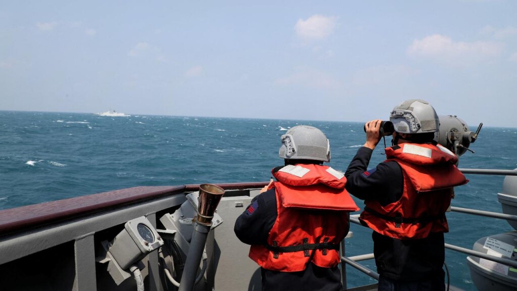 Tayvan: Ada çevresinde Çin'e ait 70 hava aracı ve 11 gemi tespit edildi