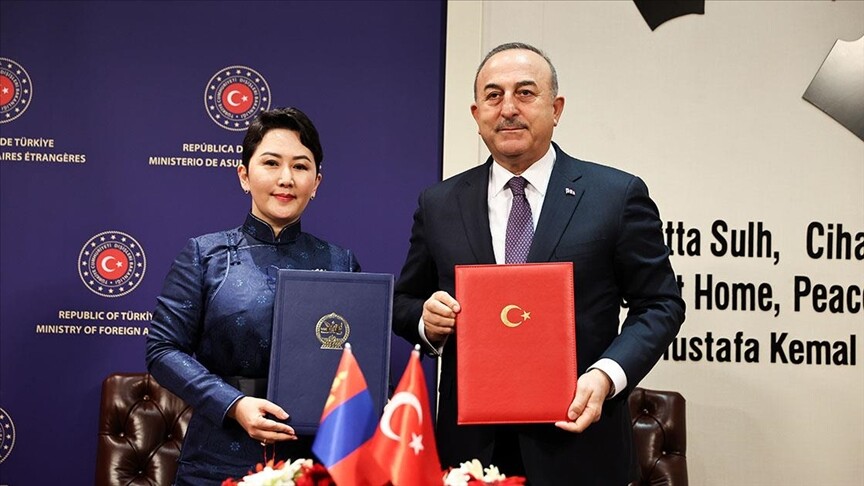 Çavuşoğlu, Moğolistan Dışişleri Bakanı Battsetseg ile görüştü
