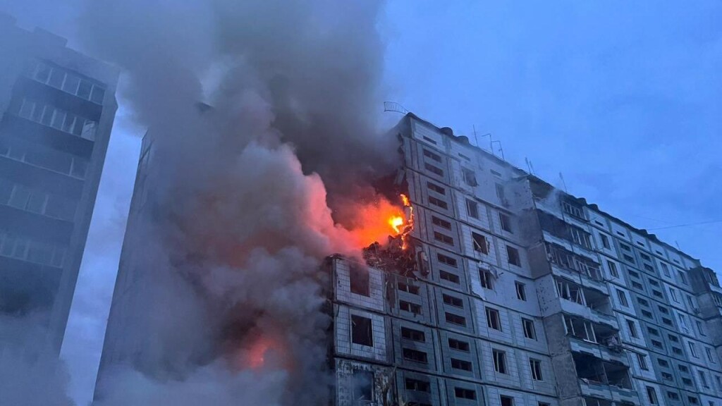 Rus ordusu Ukrayna’da binaları vurdu: 8 kişi hayatını kaybetti