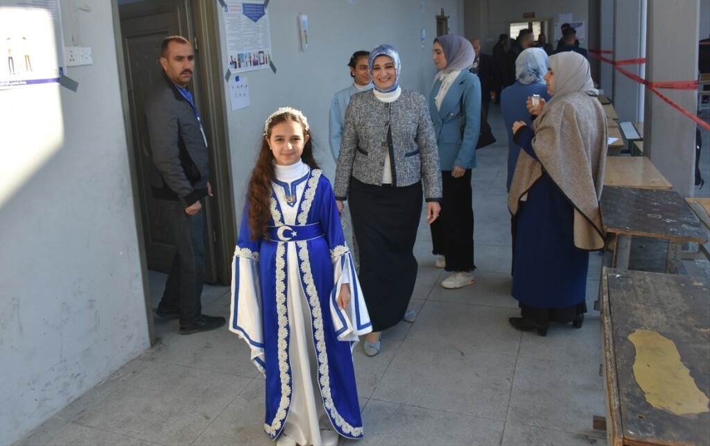 Kerkük'te halk 18 yıl sonra yerel seçimler için sandık başında