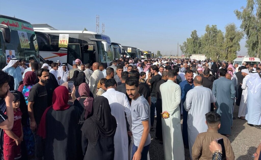 Kerkük'ten ilk hac kafilesi dualarla uğurlandı