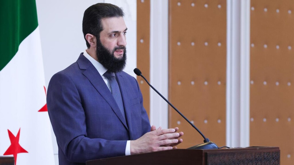 Suriye Cumhurbaşkanı Şara: Filistin halkının yerinden edilmesi çağrıları tüm Arap milletine tehdittir