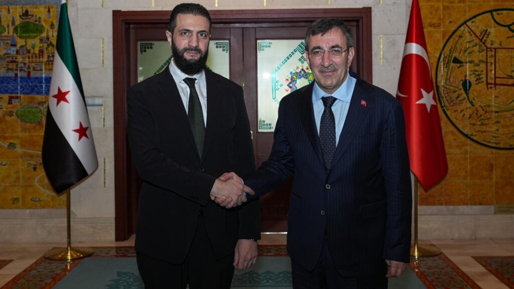Türkiye Cumhurbaşkanı Yardımcısı Yılmaz, Suriye Cumhurbaşkanı Şara ile görüştü