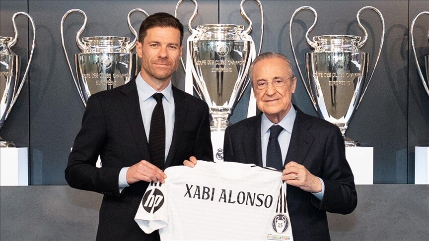 Real Madrid, Xabi Alonso'yu basına tanıttı